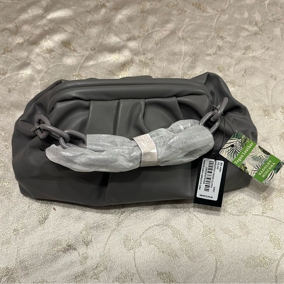 Badgley Mischka Clutch Shoulder Purse - Gray - Wrapped Frame Clutch - Picture 2 of 7